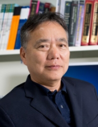 代表取締役獣医師 皆川 武久